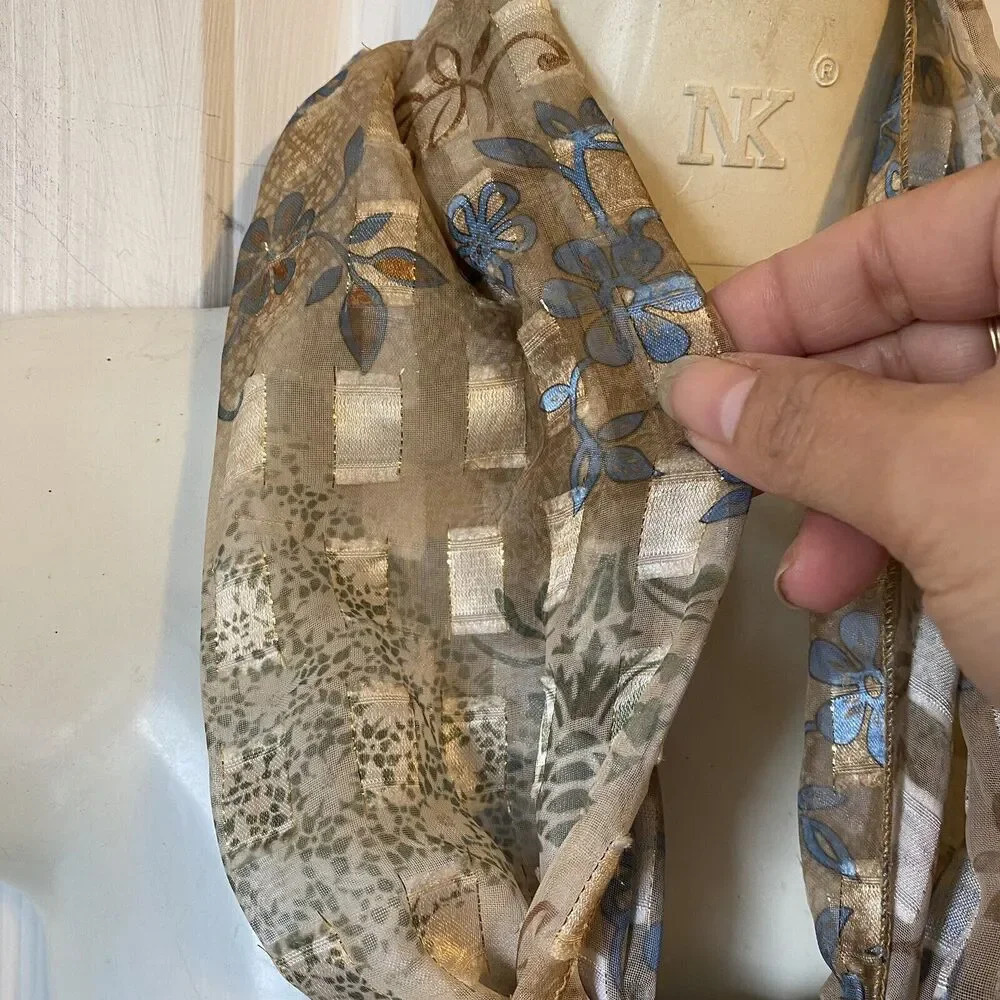 VTG Womens Rectangle Scarf Silky Floral Sheer Luxury Lightweight Accessory Fairy - Picture 7 of 7